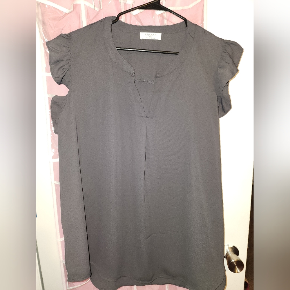 Zenana dressy tops size 2x bundle of 2